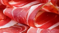 I prosciutti iberici spagnoli di Pata Negra si possono trovare a diversi prezzi a seconda della loro qualità. Cercheremo di aiutarvi ad avere un idea del prezzo equo da pagare...