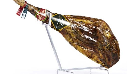 Il negozio online di prosciutti iberici Spanishtaste.it ha ricominciato a vendere questo meraviglioso prosciutto iberico “Pata Negra” Monsalud. È un prosciutto iberico di qualità Puro Bellota che è piuttosto costoso (51 €...